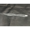 7" (190MM) LUXURY PLASTIC CUTLERY KNIFE (CLEAR) (+-50'S) (40PKT/CTN) 7" (190MM) LUXURY PLASTIC CUTLERY KNIFE (CLEAR) (+-50'S) (40PKT/CTN)