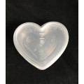 PLASTIC CONTAINER ET LOVE SHAPE (50'S) PLASTIC CONTAINER ET LOVE SHAPE (50'S)
