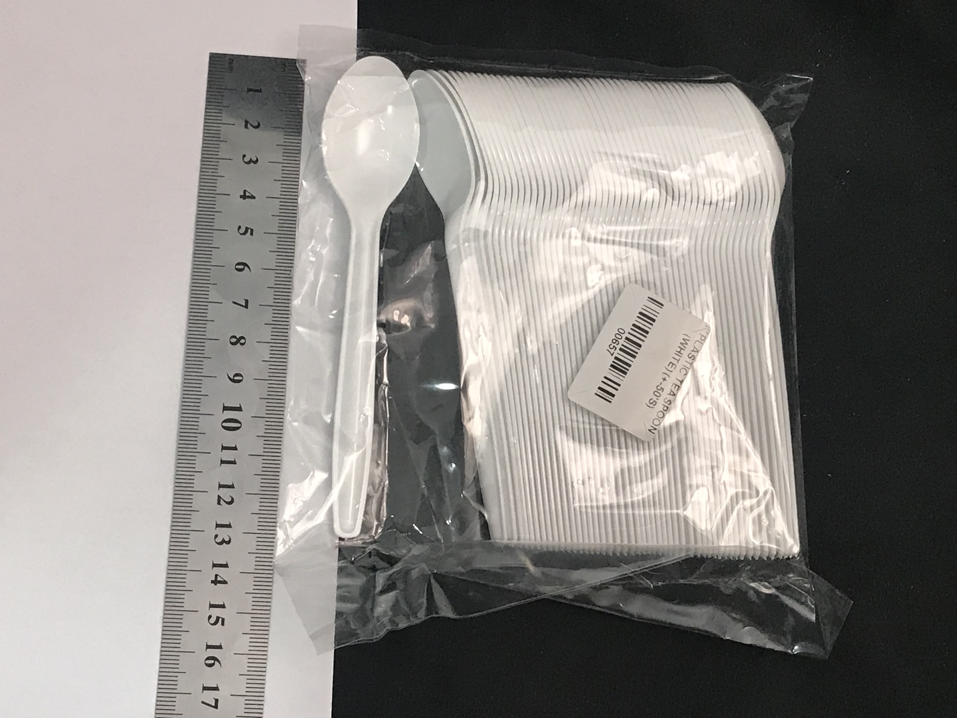 5" PLASTIC TEA SPOON (WHITE) (+-50'S) (20PKT/CTN)