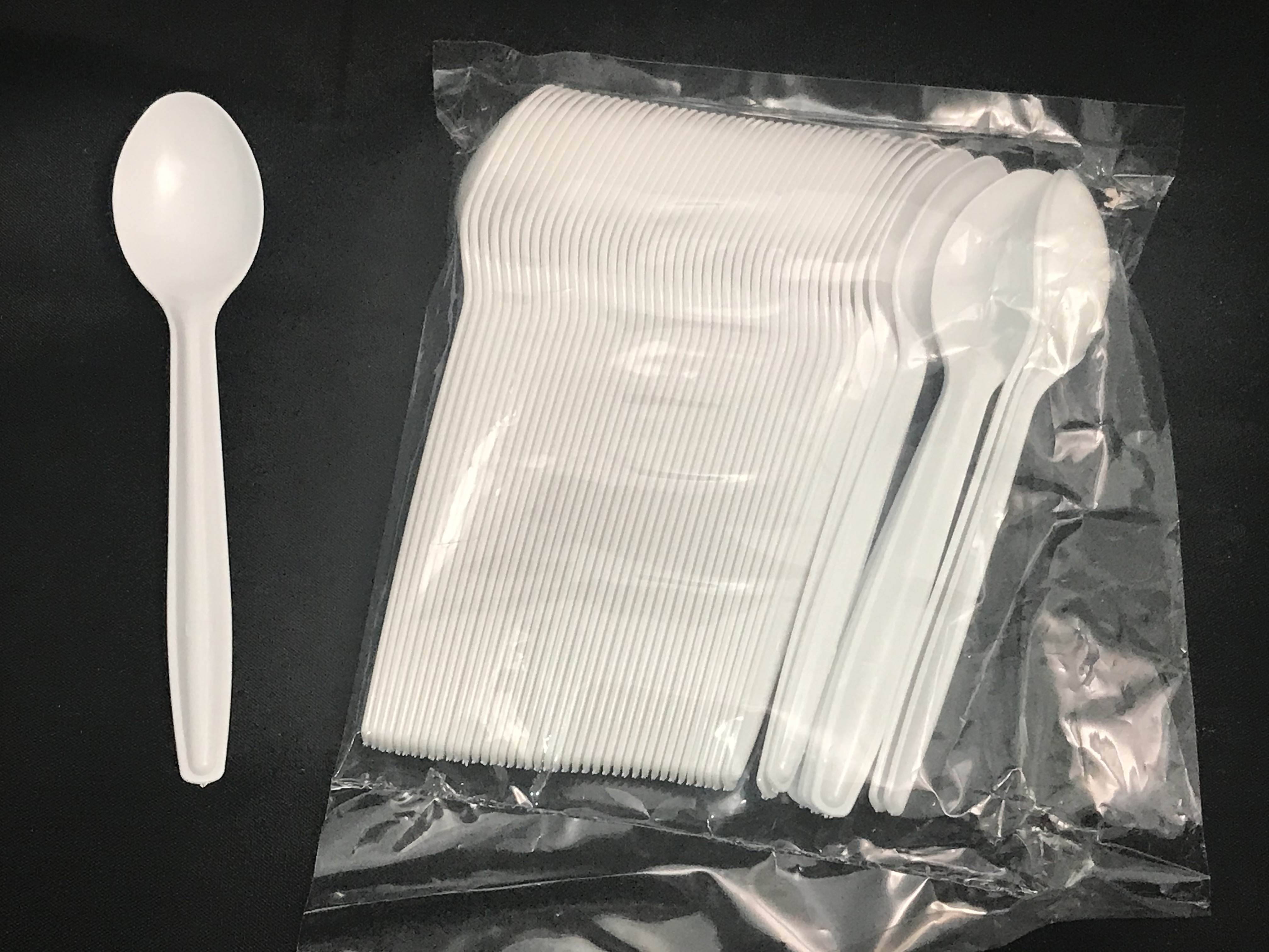 5" PLASTIC TEA SPOON (WHITE) (+-50'S) (20PKT/CTN)
