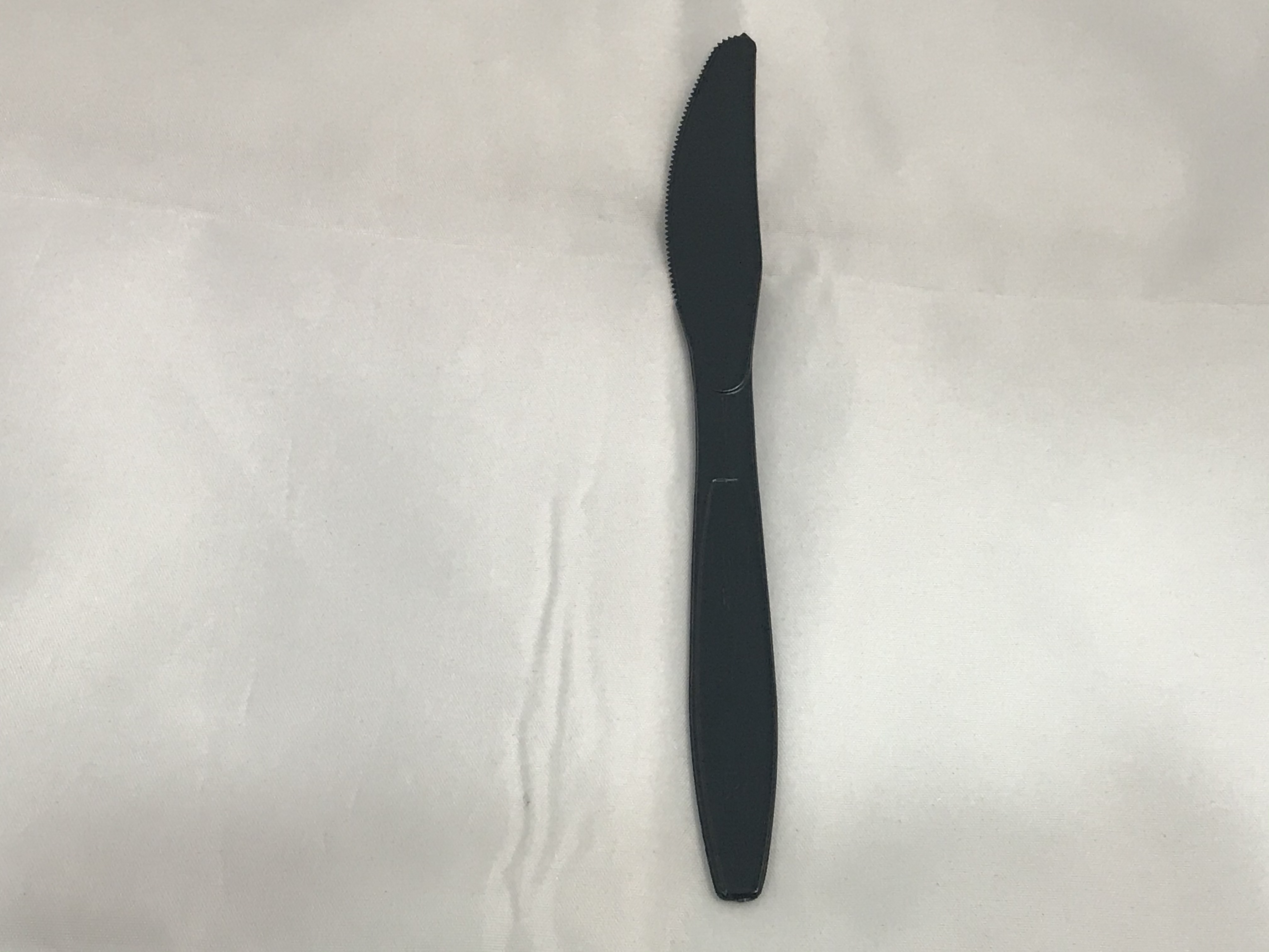 7'' (190MM) LUXURY PLASTIC CUTLERY KNIFE (BLACK) (+-50'S) (40PKT/CTN)